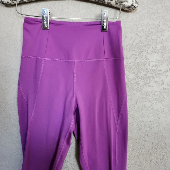Girlfriend Collective Size Small cropped leggings - Picture 2 of 5